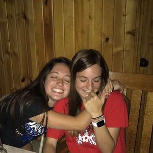 Meet your Posher, Attison